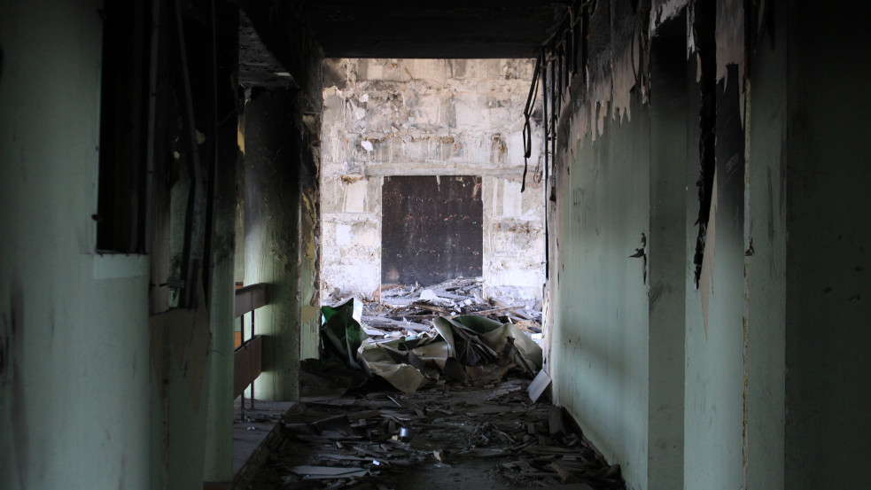 Csapdába esett lakosság: Moszkva is elismeri, katasztrofális a helyzet az ukrán kikötővárosban