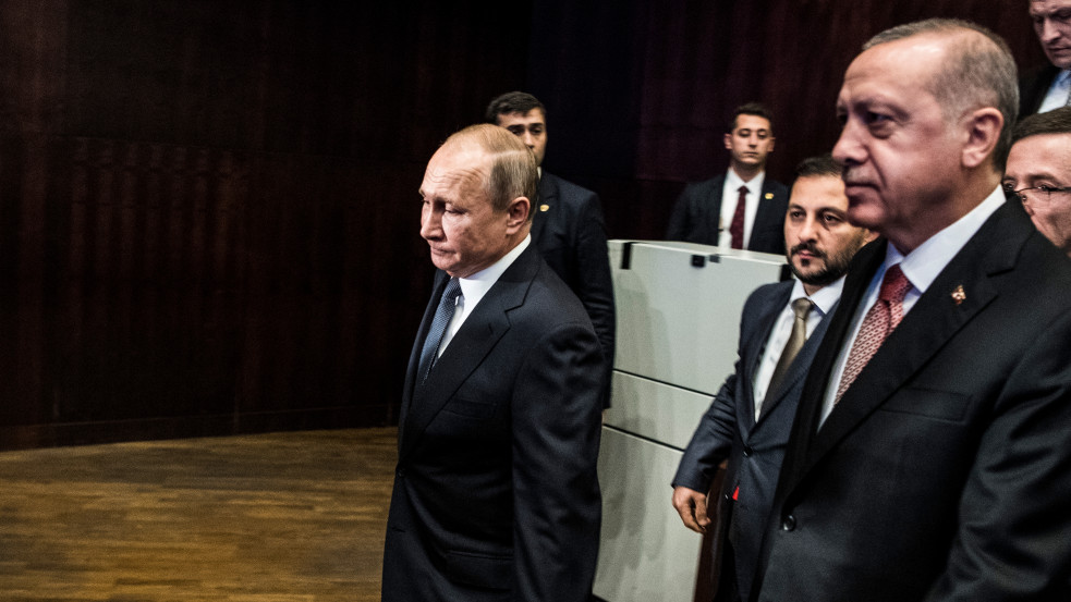 Erdogan felszólította Putyint: azonnal hirdessen ki tűzszünetet Ukrajnában