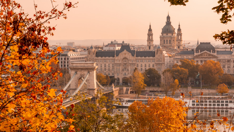 A hét elején még melegszik az idő, majd jelentős lehűlés kezdődik