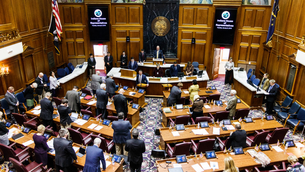 Csaknem teljes abortusztilalom lép életbe Indianában