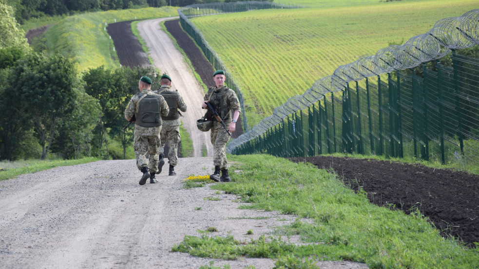 "Úton vagyunk egy olyan forgatókönyv felé, amit mindenki elkerülne" - egyre növekszik a feszültség az ukrán határon