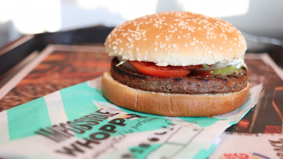 Pride-hamburgerrel állt elő a Burger King Ausztriában
