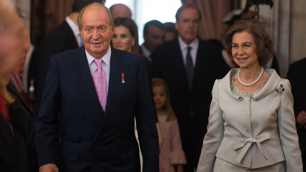 Háromszáz éves szerződésre hivatkozva kér jogi mentességet a volt spanyol király