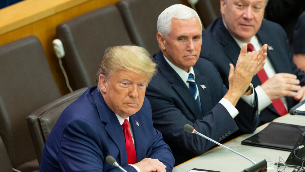 Pence megtörte a csendet: Így váltak el, és ilyen most a kapcsolata Trumppal