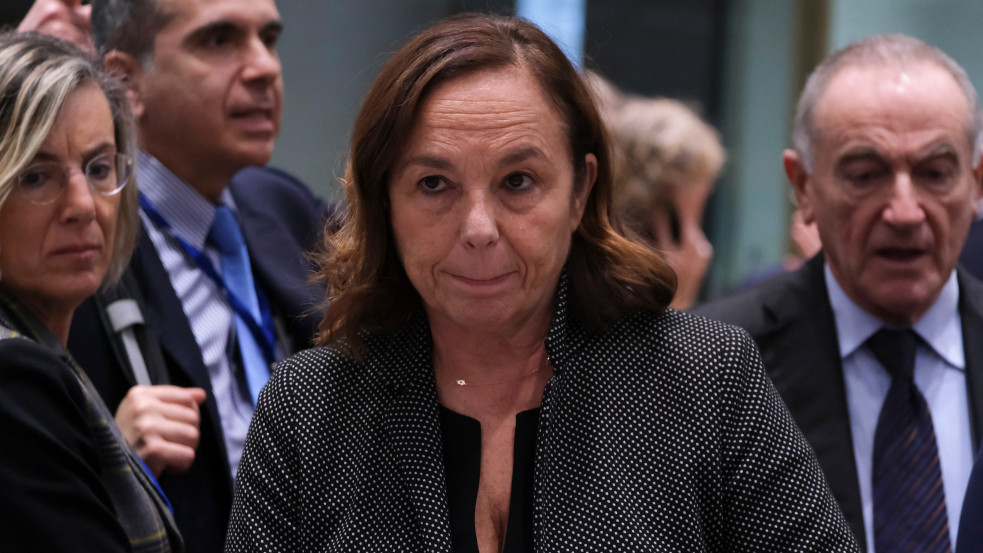 Olasz belügyminiszter: az ukrán menekültekhez hasonlóan kéne fogadni az élelemhiány miatt menekülőket is