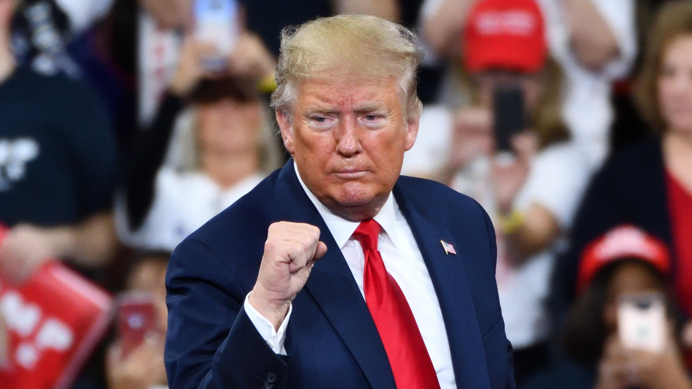 Trump ígéretet tett: megválasztása után kitoloncolja az erőszakos Izrael-ellenes diáktüntetőket Amerikából