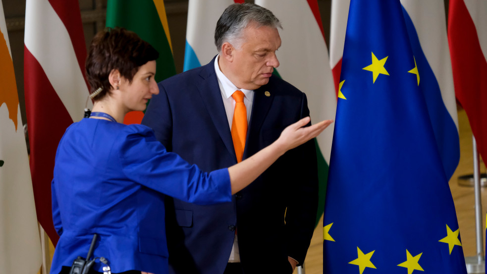 Meglepetés: Orbán Viktor ülhet az Európai Tanács elnöki székébe