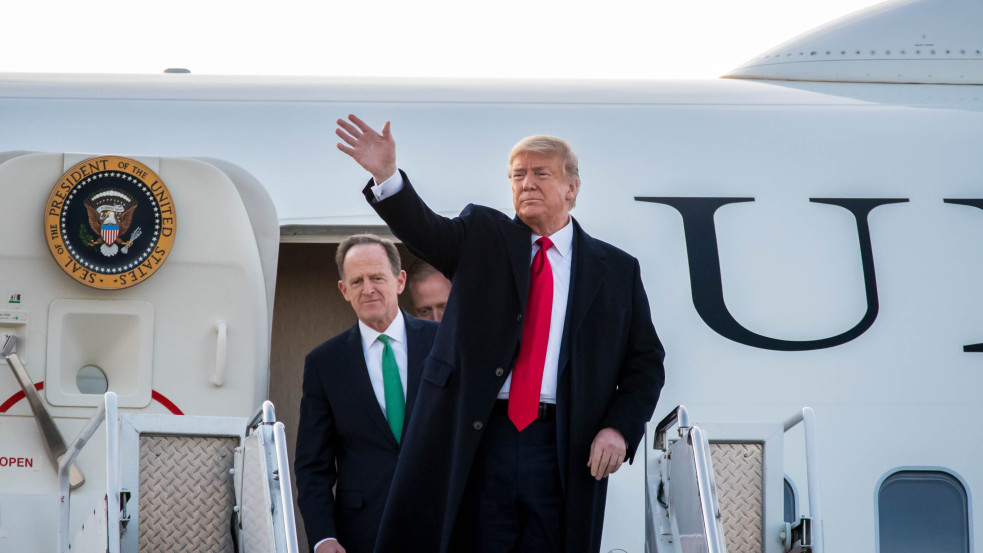 Újabb merénylet? Meg kellett erősíteni Trump védelmét egy gyanús lőállás miatt