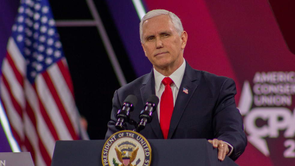 „Ez nem az én időm” - Kiszállt a republikánus elnökségért zajló versenyből Mike Pence volt alelnök