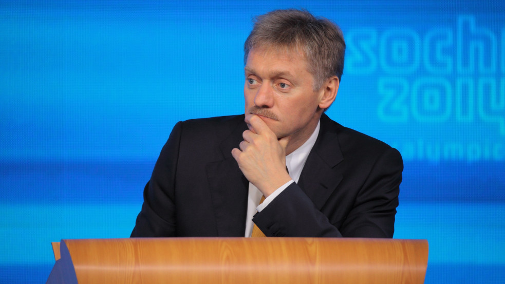 „Reméljük, hogy már a következő napokban” – Putyin szóvivője szerint lehetséges a háború belátható időn belüli befejezése