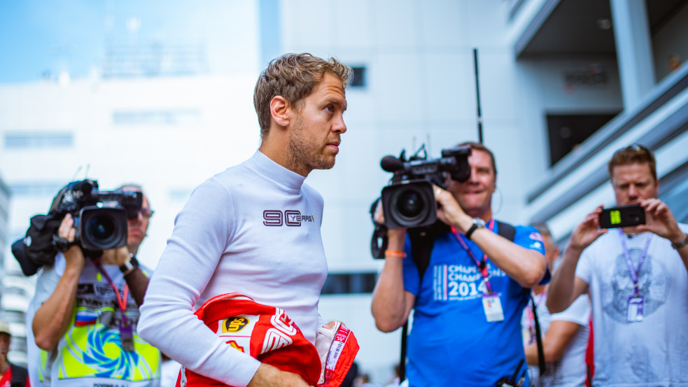 Sebastian Vettel is beleszállt a magyar gyermekvédelmi törvénybe