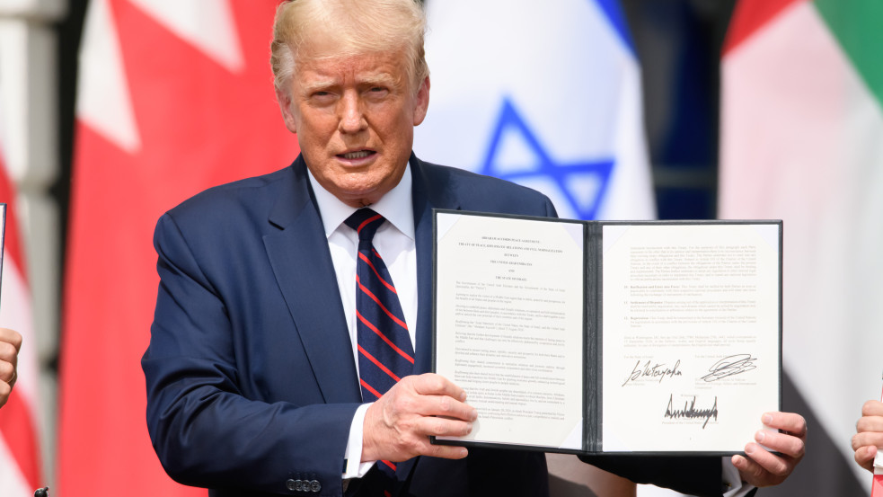 Szivárogtatás: Trumpék 2 évre átvennék a Gázai övezet irányítását, nemzetközi együttműködéssel