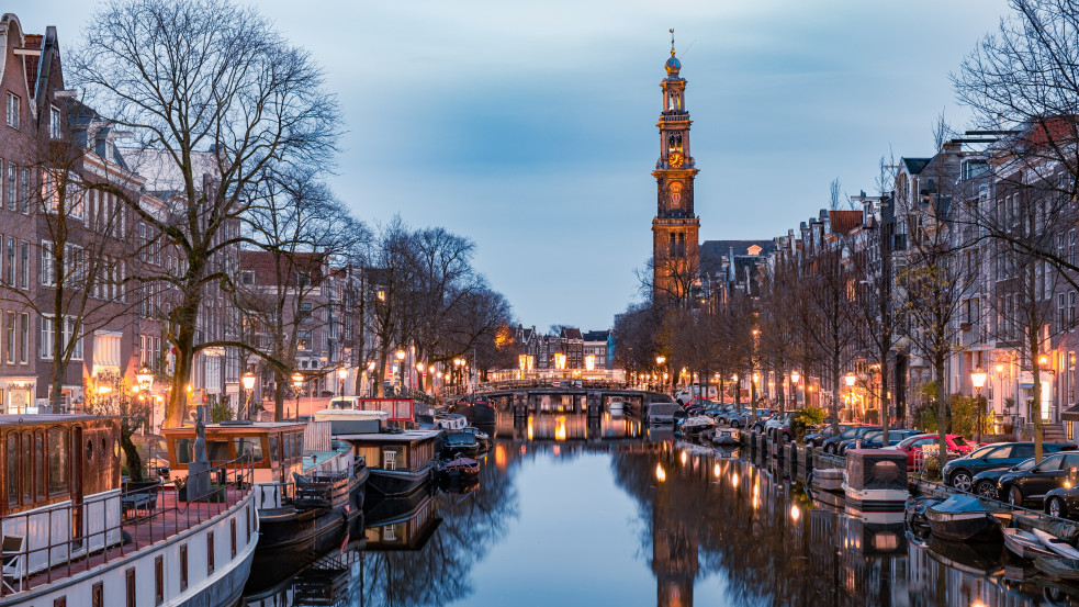  Hollandia nem akarja, hogy az oroszok náluk költsék a pénzüket, kitiltanák a turistákat