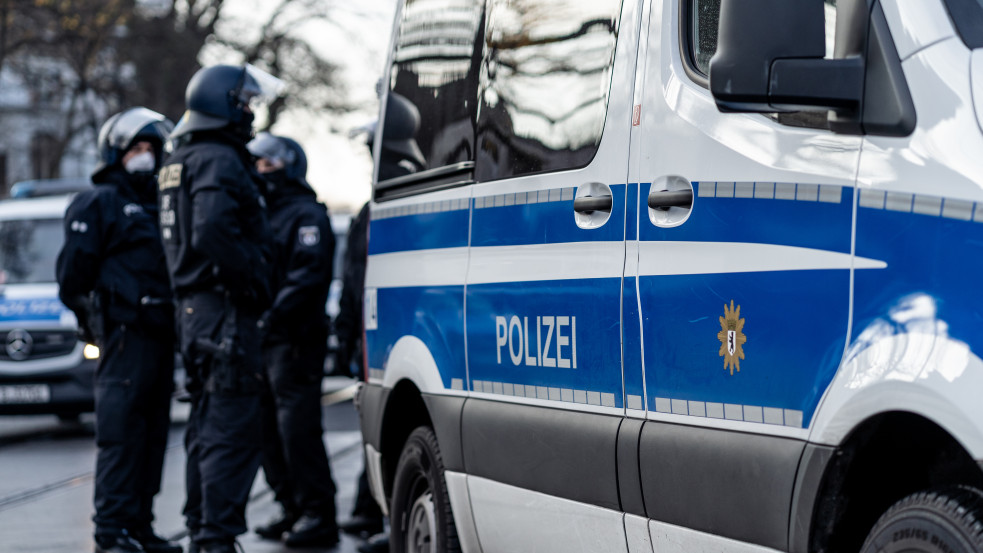 Feltételezett orosz kémeket tartóztattak le Bajorországban