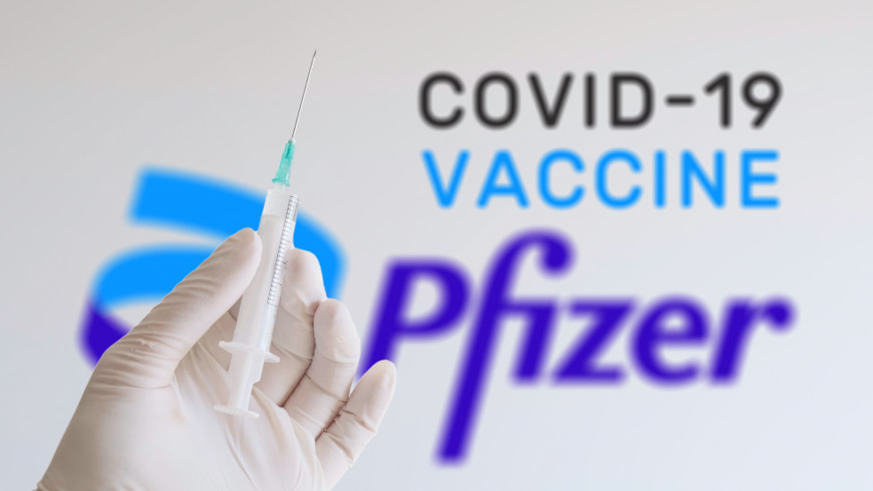 Izrael 39 százalékosra csökkentette a Pfizer-vakcina hatásosságának értékelését