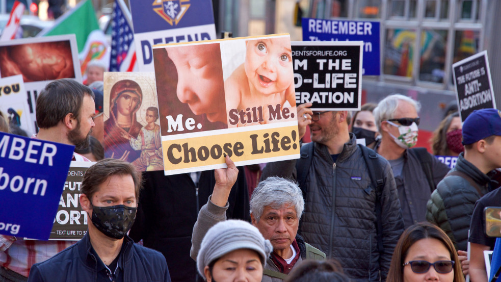 Anyaméhtől mindhalálig: az élet szentségét ünneplik Mississippiben júniusban