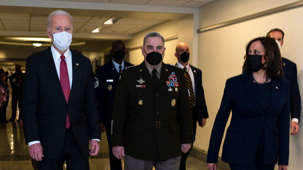 Amerikai tábornok: A NATO és Egyesült Államok is részese lesz az elhúzódó háborúnak 