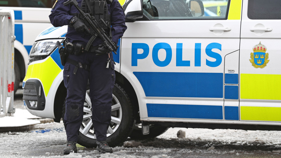 Veszélyes tárgyat talált a rendőrség a stockholmi izraeli nagykövetség előtt, felrobbantották
