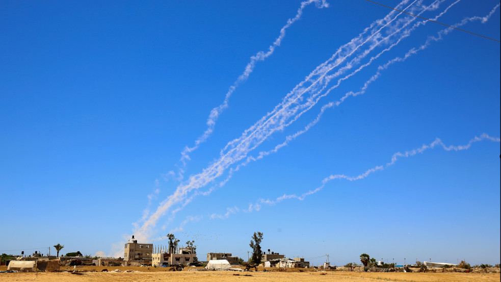 Ismét rakétaeső hullik Izraelre, ezúttal Libanonból 