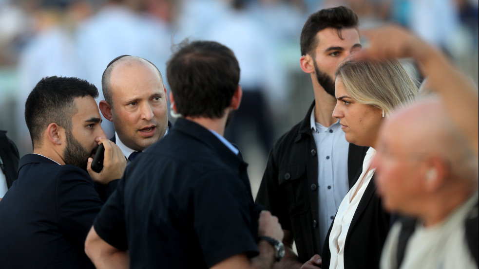 Egyelőre nem bukik az izraeli kormány: megfeszített "hadművelettel" elfogadták a költségvetést