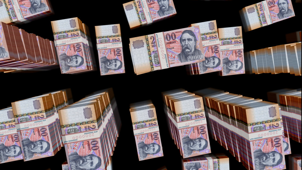 Keményet lépett a jegybank, mégis brutális lejtőn van a forint