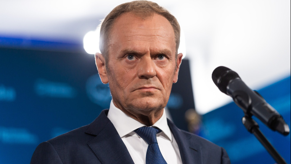 „Vészhelyzeti terv” - Tusk a saját kormánya ellen kezdeményez bizalmi szavazást