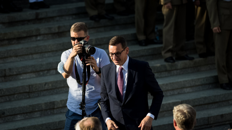 Az ostrom alatt tartott Kijevbe látogat a lengyel, a cseh és a szlovén kormányfő 