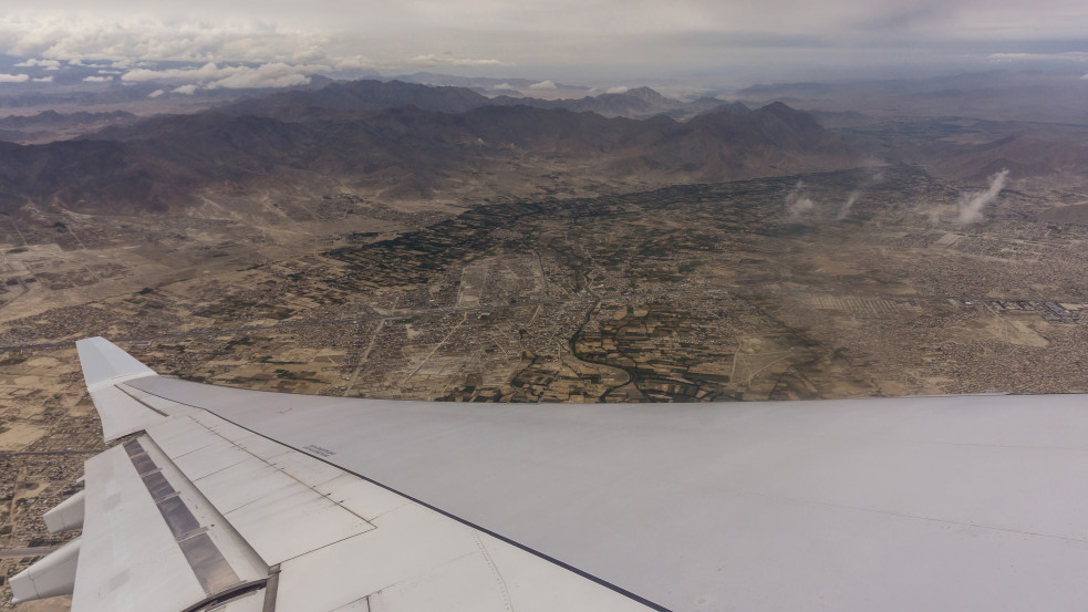 200 nyugati állampolgár elhagyhatta tegnap Afganisztánt