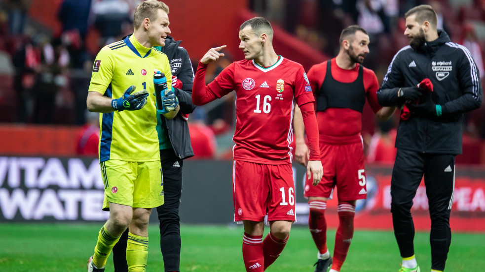 Megérdemelten győztünk Észak-Írországban, Dibusz volt a válogatott hőse