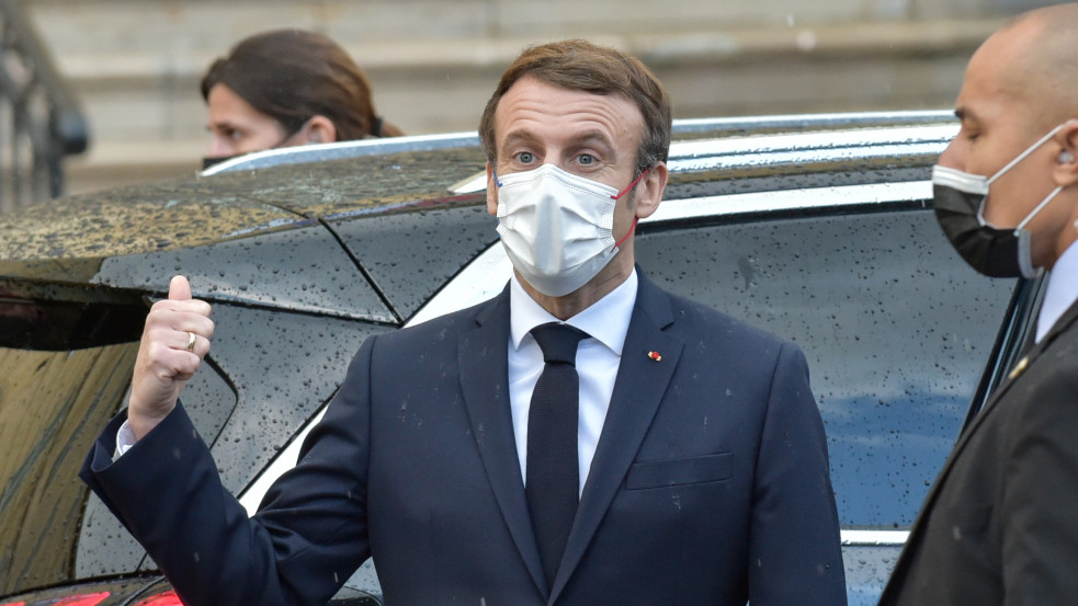 Macron: a bevándorlók naggyá teszik Franciaországot