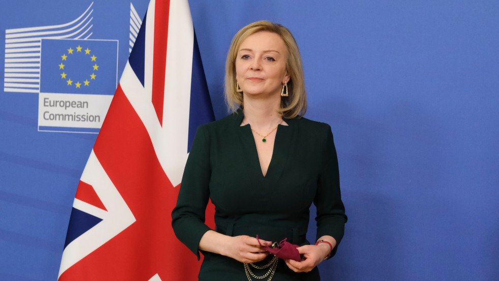 Brit külügyminiszter: Kína felemelkedése nem fog folytatódni, ha nem tartja be a szabályokat