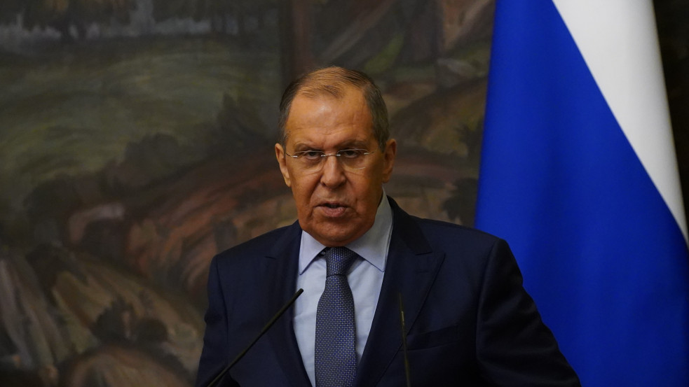  Lavrov szerint a NATO lényegében háborúban áll Oroszországgal, és atomfegyverek bevetését sem zárta ki