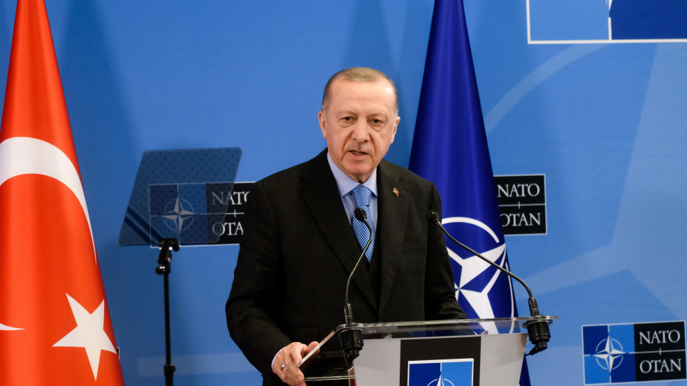 Törökország tíz feltételt fogalmazott meg Svédország és Finnország NATO-tagságával kapcsolatban