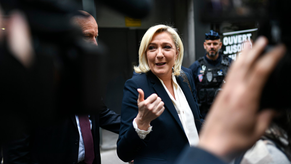 Jogerősen is elítélték Marine Le Pent