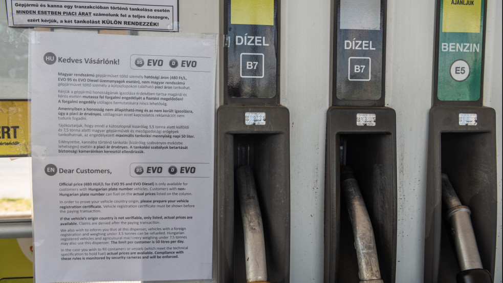 Csökken az olajár, hamarosan feleslegessé válhat az ársapka 