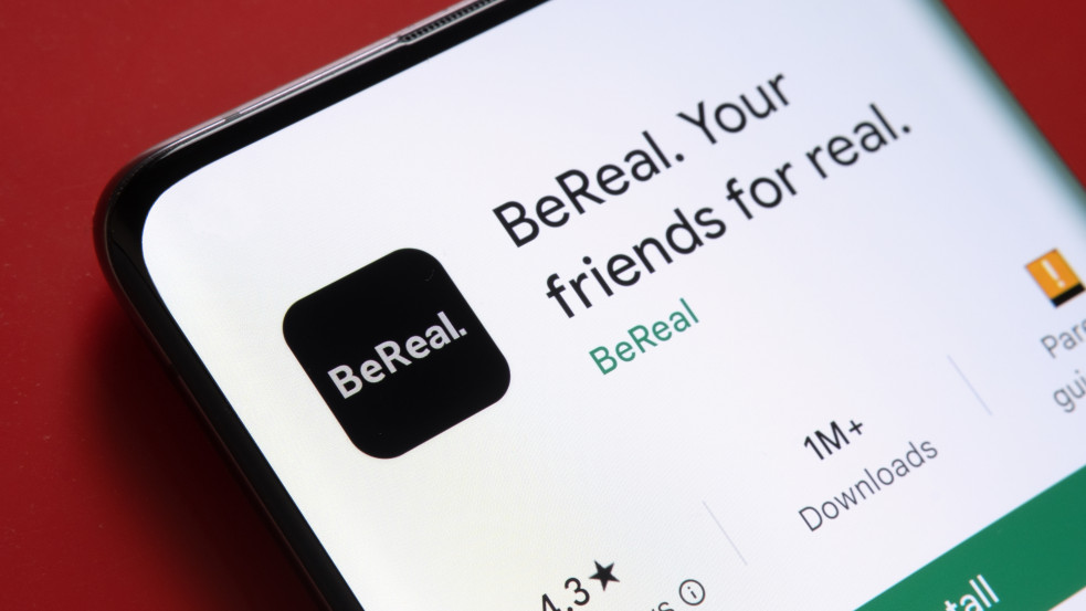 BeReal: tarol az új közösségimédia-alkalmazás 