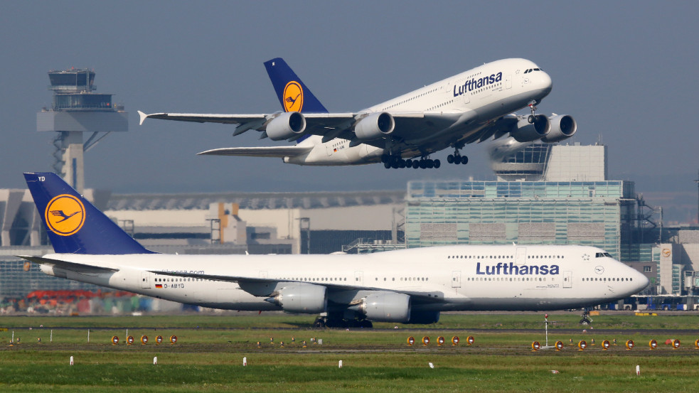 Járatok tízezreit törli a Lufthansa az elszálló üzemanyagárak miatt