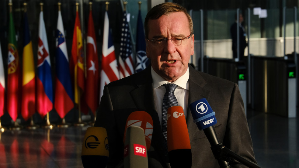 Német védelmi miniszter: a hadseregünk nem tudja megvédeni Németországot