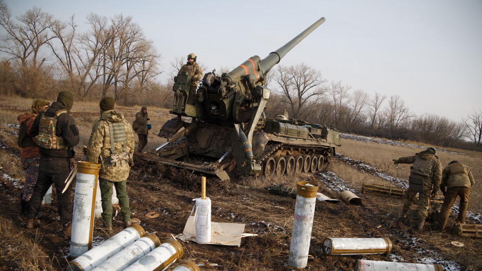 Döntöttek az uniós miniszterek: rengeteg lőszert küldenek Ukrajnának utánpótlásként