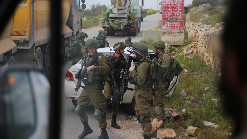 Palesztin merénylők késeltek izraelieket Ciszjordániában