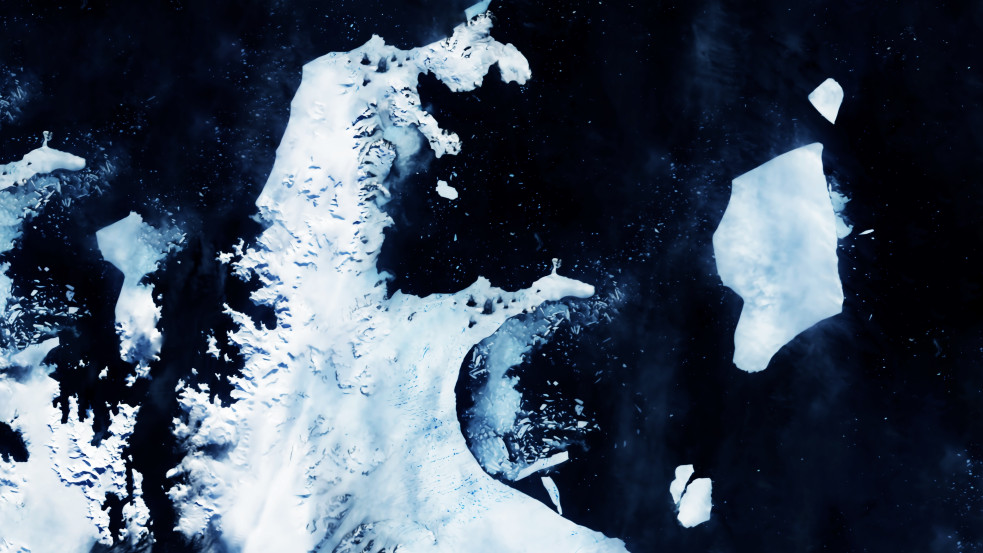 Több mint 30 év után mozgásba lendült a világ legnagyobb jéghegye