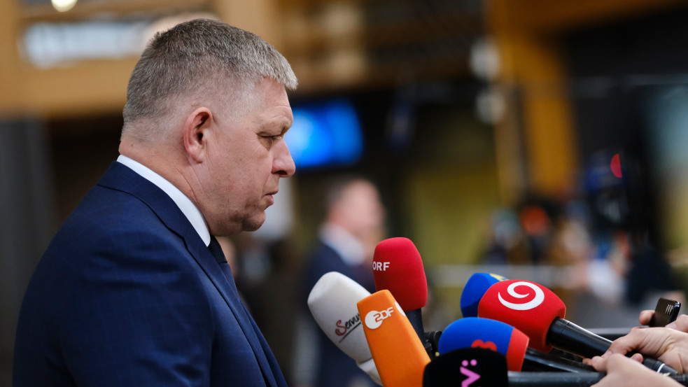 Előre megmondta Fico, hogy merényletet fognak elkövetni