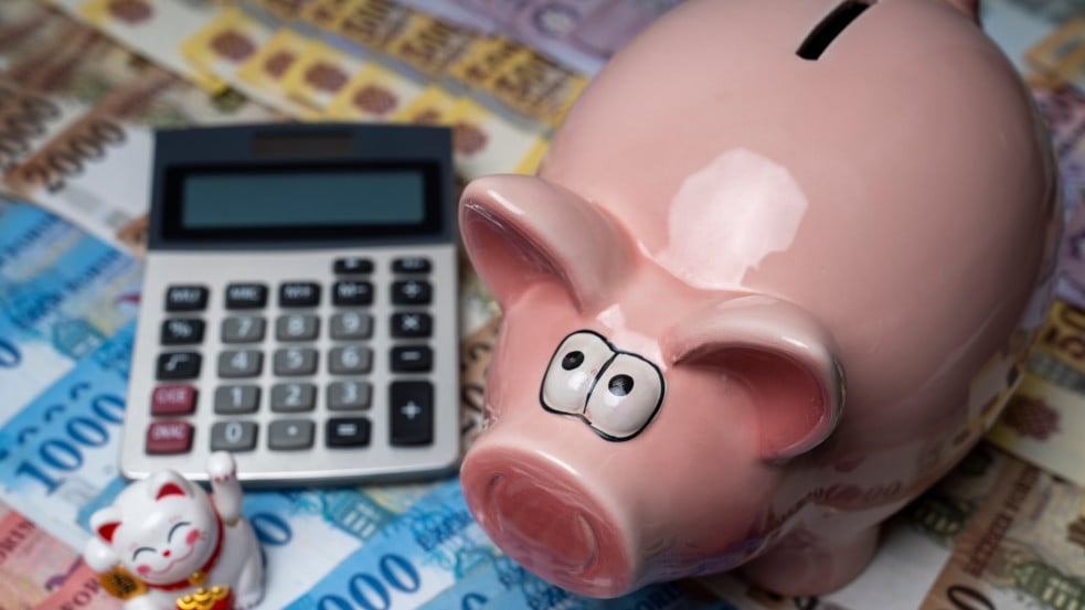 KSH: Nettó 490 ezer forint volt a magyar átlagkereset márciusban