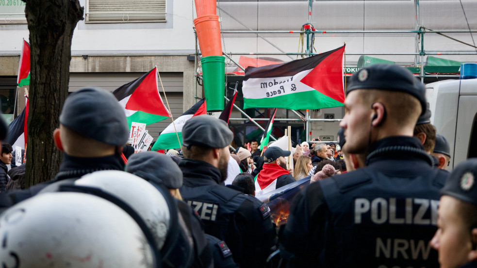 Német keresztény Youtuberek ellen indult nyomozás az iszlám megsértése miatt