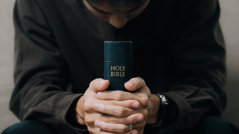 „Elavult igazságok” - Minden harmadik aktív keresztény utasítja el a Biblia egyes tanításait