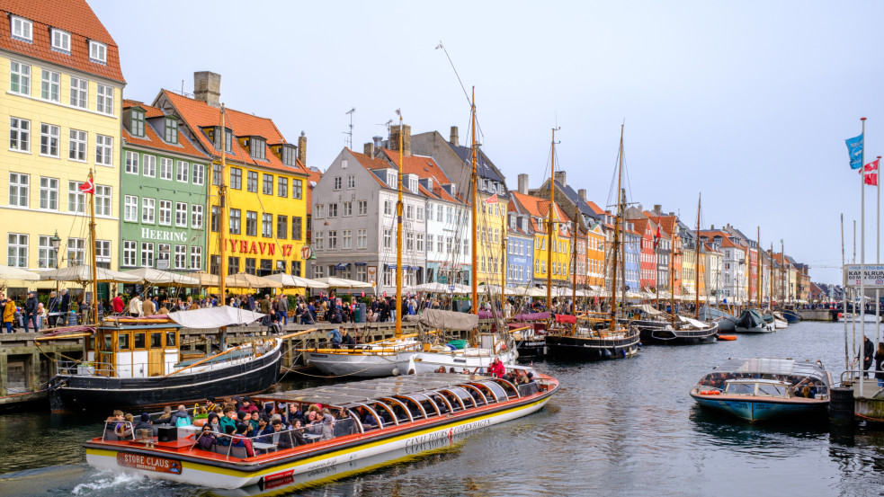 Koppenhága ingyen kávéval és más meglepetésekkel jutalmazza azokat a turistákat, akik jól viselkednek