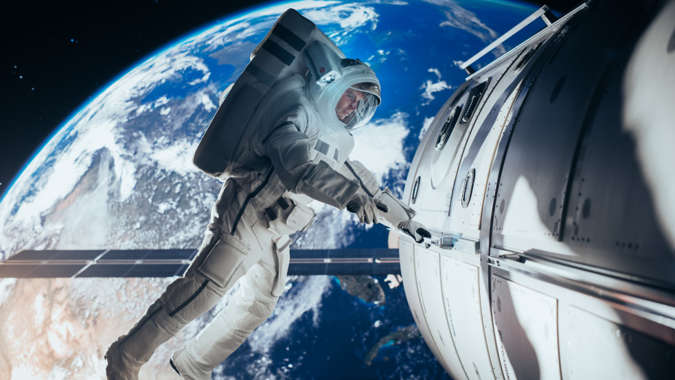 Több mint egy hónapja nem tudnak visszatérni a Földre a NASA űrhajósai, egyelőre visszatérési dátum sincs