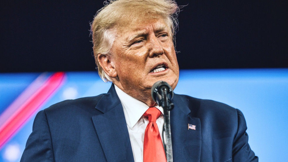 Így reagált Trump, amikor Franklin Graham megkérte, ne káromkodjon