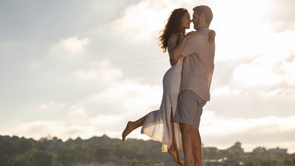 Hit és házasság: eltűnő határok az együttélés és a válás kérdésében