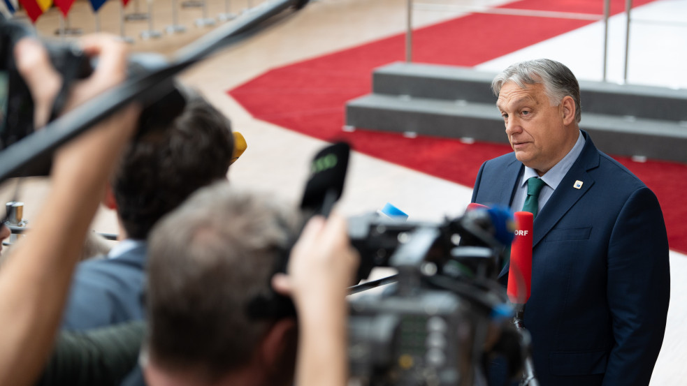 Politico: Orbán Viktor rendkívüli sajtótájékoztatót tart 14:30-tól